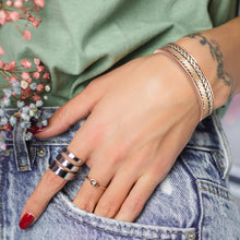 Load image into Gallery viewer, Fashion Crystal Magnetic Copper Bracelets for Women, Arthritis and Joint Pain Therapy, Wristbands for Carpal Tunnel Zircon Bracelets
