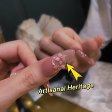 Lade das Bild in den Galerie-Viewer, Artisanal Heritage Nail Art（Dusk Blush Reveri）
